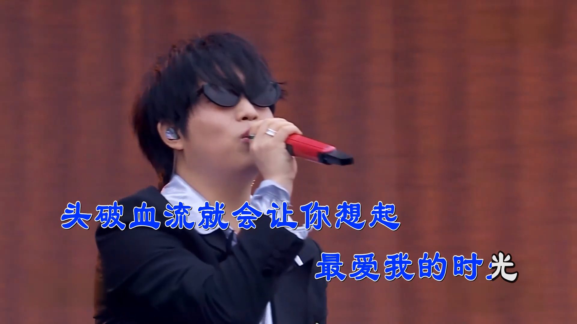 【米柒视频网】LBI利比 – 跳楼机(RinV LakHouse Mix) 现场mv [www.mqmix.com].mp4