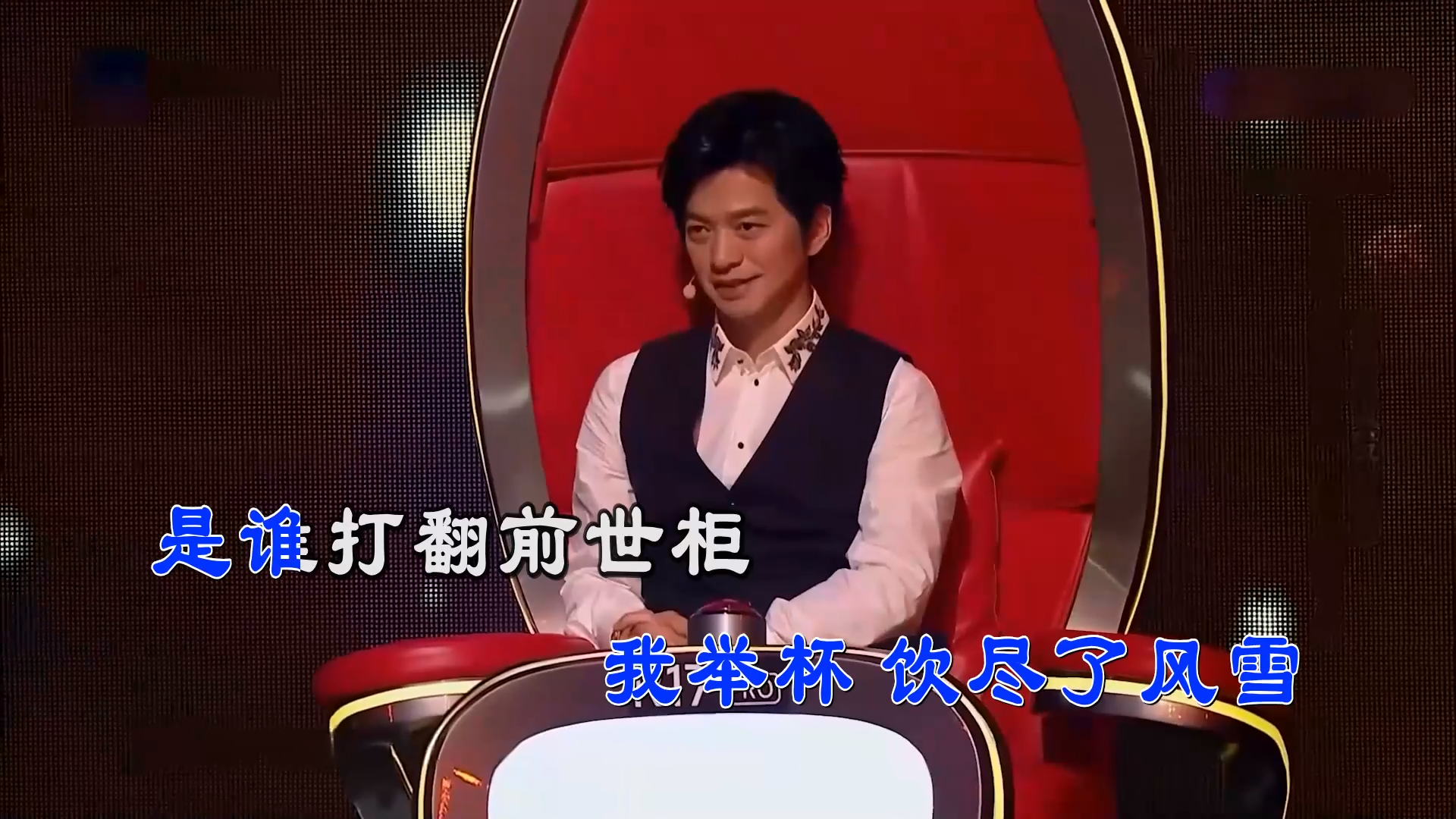 【米柒视频网】周杰伦 – 发如雪 (DjRer VinaHouse Mix) 现场mv [www.mqmix.com].mp4